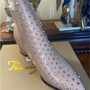 Women’s Ankle Boots